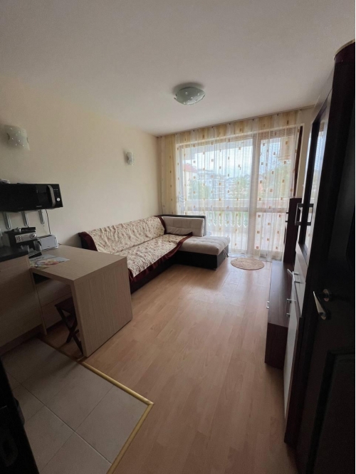 Przestronne mieszkanie o powierzchni 60 m² blisko morza