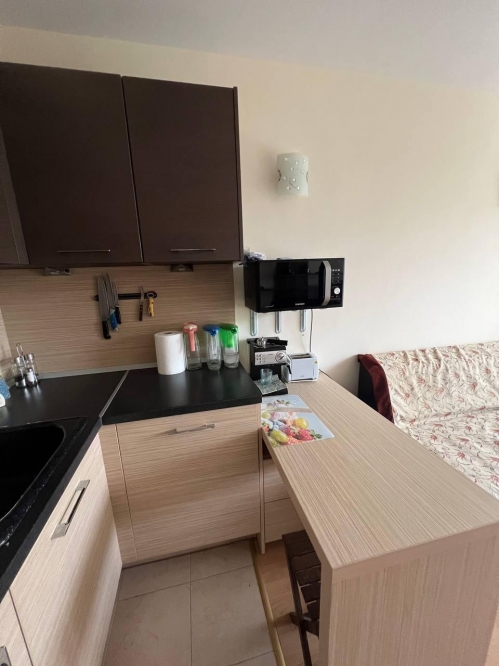 Przestronne mieszkanie o powierzchni 60 m² blisko morza