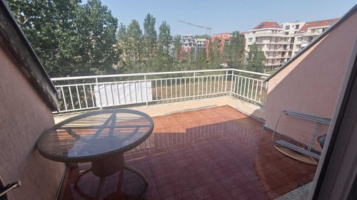 Duże studio o powierzchni 53m2, 